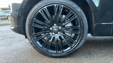 Land Rover Range Rover Sport 3.0 D300 HSE Dynamic Black 5dr Auto Diesel Estate